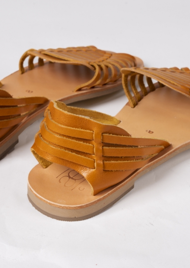 Παππούτσι peep toe , ύψος 2 cm