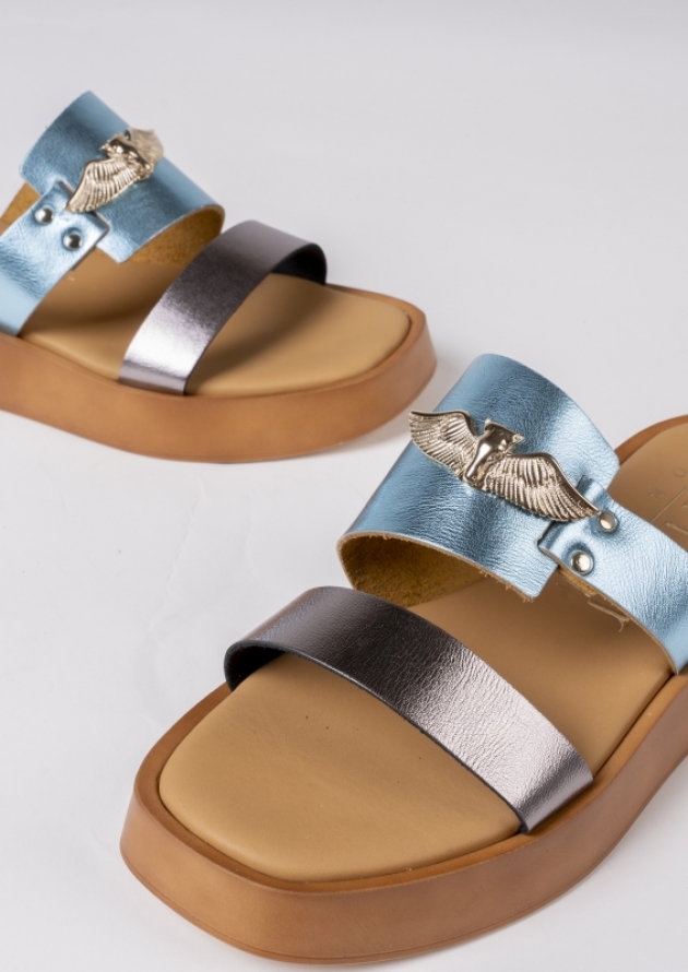 Flatform με μεταλλικό στοιχείο